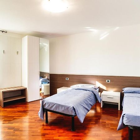 Il Roseto Di Marina Hotel Lucino Kültér fotó